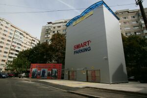 Încă două parcări supraetajate date în folosinţă în Sectorul 6