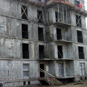 Complexul rezidenţial Braşov Garden - scos la vânzare la mai puţin de jumătate din preţul de evaluare