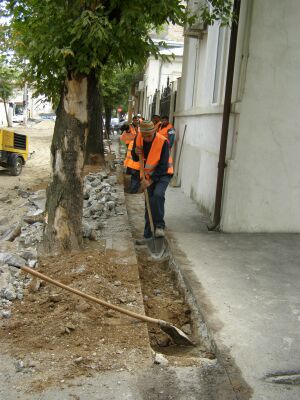 Administraţia Străzilor Bucureşti finalizează 14 lucrări de reabilitare a sistemului rutier