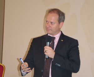 domnul Christian Nowotny, consultant imobiliar în cadrul Re/Max Master Agents