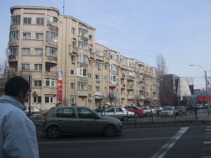 Doar o treime din cumpărătorii de locuinţe vor locuinţe noi