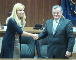 Elena Udrea, Ministrul dezvoltării regionale şi turismului şi Neculai Onţanu, Primarul Sectorului 2.