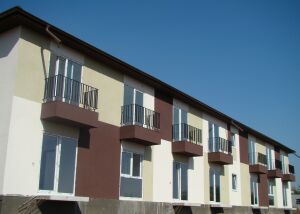 Primul bloc din ansamblul "Avalon"