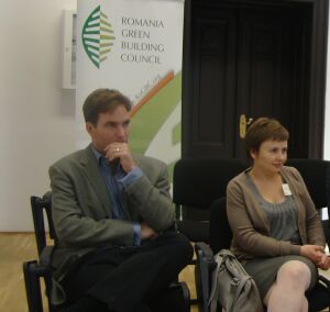 Steven Borncamp, Preşedintele Consiliului Român pentru Clădiri Verzi şi Corina Truică, managing partner "CEMS Tehnologii".