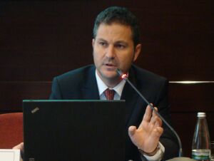 Albert Şutru, Director Operaţiuni CEE Sud - Divizia Adezivi Henkel