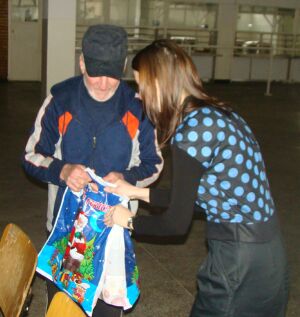 Craciun 2011 - alimente pentru batrani