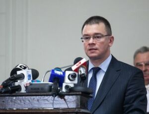 Premierul Mihai-Razvan Ungureanu 