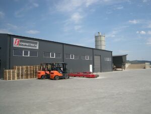 Symmetrica inaugureaza a cincea fabrica in Bistrita-Nasaud