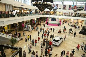 ICCJR: Palas Iasi a fost construit legal