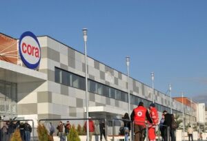Centru comercial certificat ecologic la Bacau
