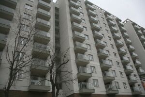 Cumparatorii se orienteaza spre locuinte noi