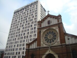 Cathedral Plaza isi asteapta desfiintarea