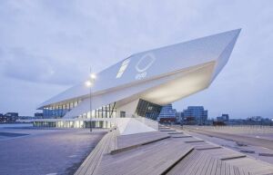 RIFF 2013: despre arhitectura fatadelor si acoperisurilor
