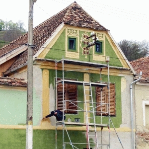 1.000 de case tradiţionale din Transilvania ar putea fi restaurate printr-un program al BCR BpL
