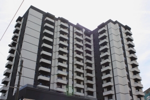 Analiză: Locuinţele se scumpesc în ţară şi se ieftinesc în Capitală