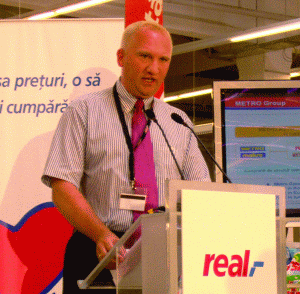 "Real - Hypermarket România" se extinde cu şapte centre comerciale
