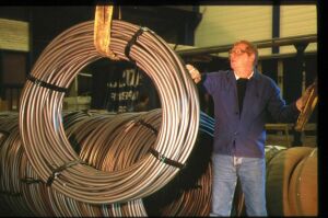 "Strategia companiei vizează orientarea producţiei către tabla groasă"