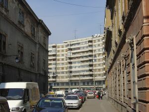 NIVELUL DE SATURAŢIE PE PIAŢA IMOBILIARĂ ESTE UNUL NORMAL, AVÂND ÎN VEDERE FAPTUL CĂ PREŢURILE AJUNSESERĂ LA VALORI EXORBITANTE.
