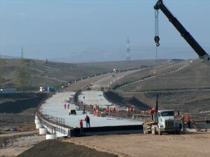 Bechtel cere 250 milioane euro pentru a finaliza tronsonul Turda-Gilău
