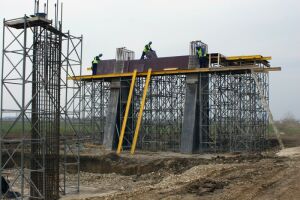 Lucrări la infrastructura de transport