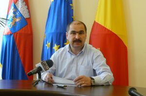 Domnul Ilie Bolojan, primarul Municipiului Oradea.