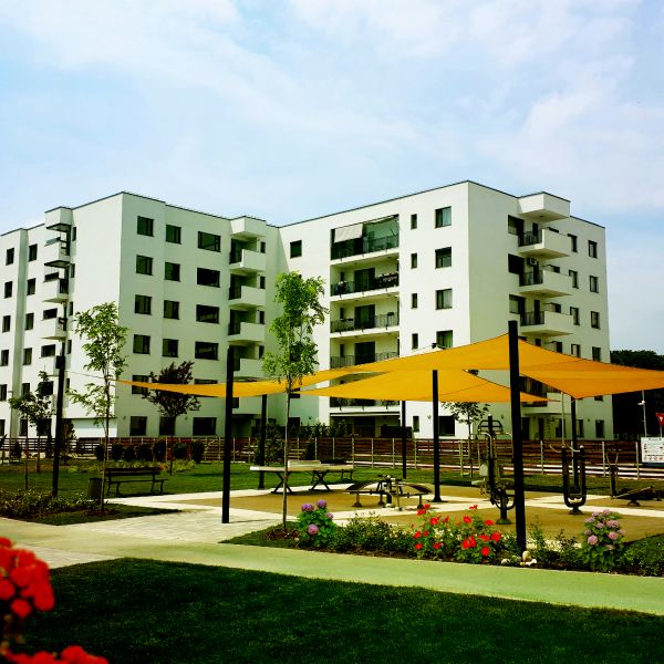 Impact Developer& Contractor anunţă finalizarea a 12 blocuri din cartierul Greenfield
