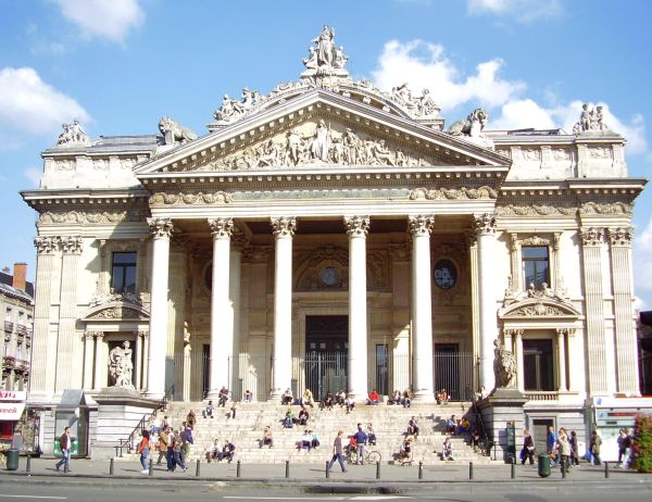 Vechea clădire a Bursei din Bruxelles, transformată în Muzeul Berii