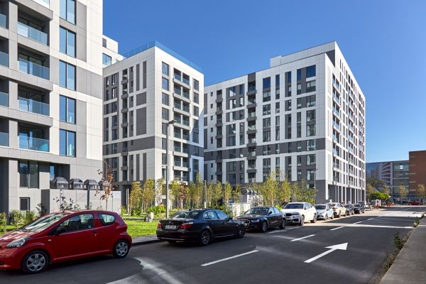 Lumină naturală, performanţă şi protecţie solară în apartamentele Cloud 9 Residence cu ajutorul sticlei Guardian Glass