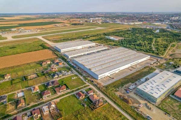 HelpShip îşi extinde operaţiunile prin închirierea a 5.300 mp în CTPark Oradea Cargo Terminal