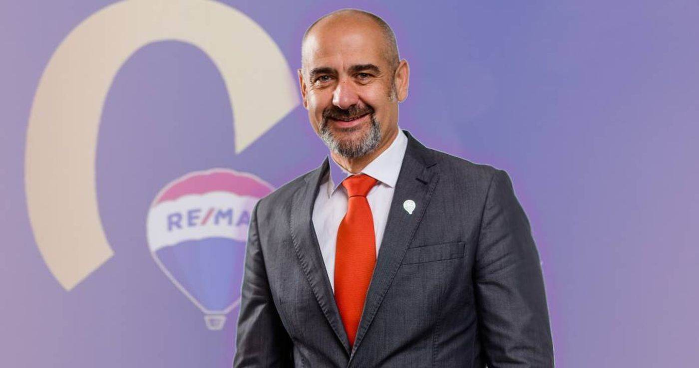 RE/MAX România: Cumpărătorii din piaţa imobiliară, mai prudenţi în primul semestru din 2026