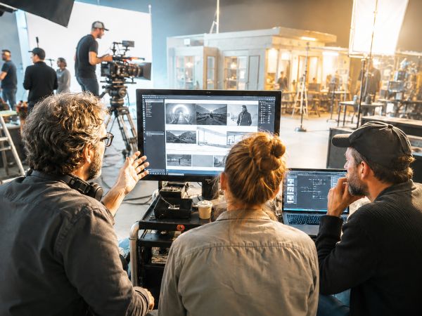 Google investeşte 75 milioane dolari în dezvoltarea unor instrumente AI destinate industriei cinematografice
