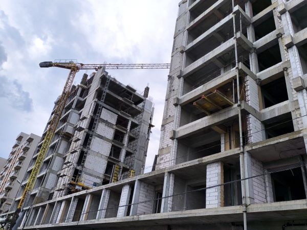Locuinţe colective pe str. Lujerului din Bucureşti