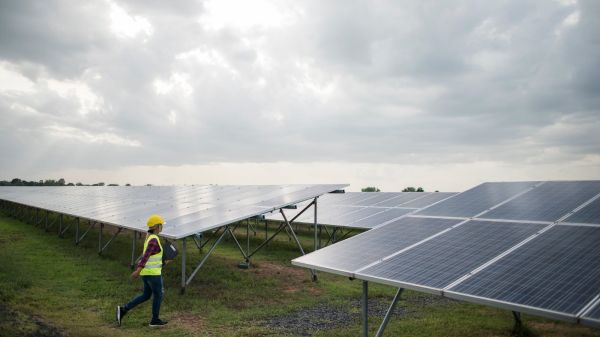 Facturi mai mici la spitalele din Galaţi, după o investiţie de 48 de milioane de lei în energia verde